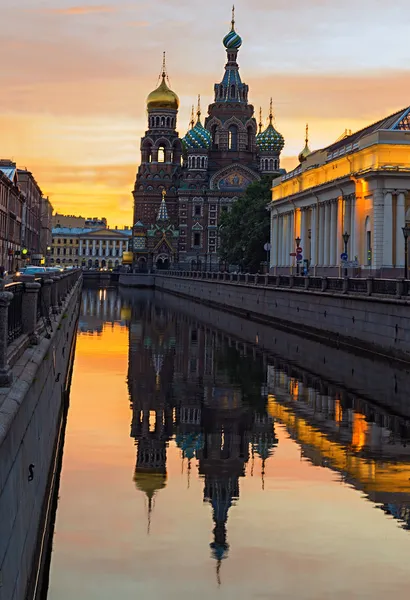 Санкт-Петербургская православная церковь — стоковое фото