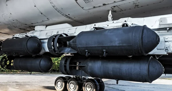 Bomba Russa Activada Pela Fab Bombas Podem Bombas Aviação Bombardeiro Imagens Royalty-Free