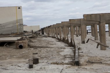 kumlu bir kasırga. ardından new York