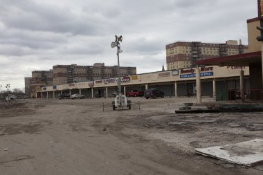 kumlu bir kasırga. ardından new York