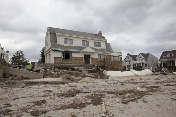 Orkaan zandstrand. de nasleep in new york — Stockfoto