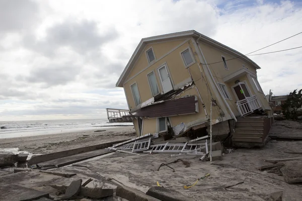 Orkaan zandstrand. de nasleep in new york — Stockfoto