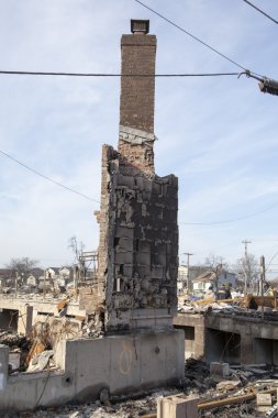 kumlu bir kasırga. ardından new York