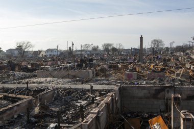 kumlu bir kasırga. ardından new York