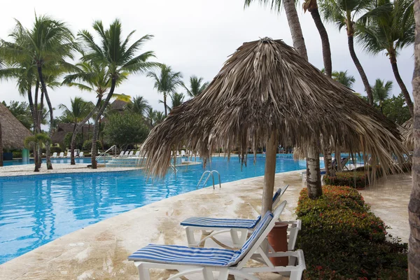 Beautiful Resort Pool — Stock Photo, Image