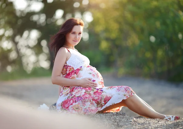 Mooie vrouw. — Stockfoto