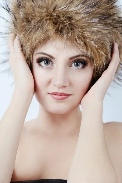 Retrato de mujer de invierno — Foto de Stock