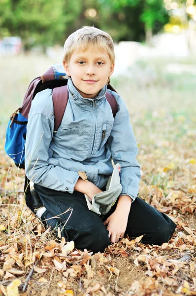 Menino da escola — Fotografia de Stock