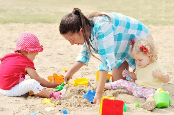 Spaß im Sand — Stockfoto