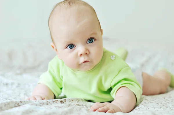 Niebieski oczach dziecka — Zdjęcie stockowe