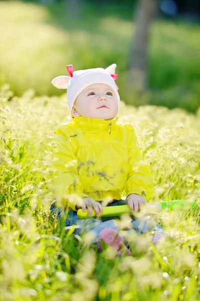 Baby on the meadow — Stock Photo, Image