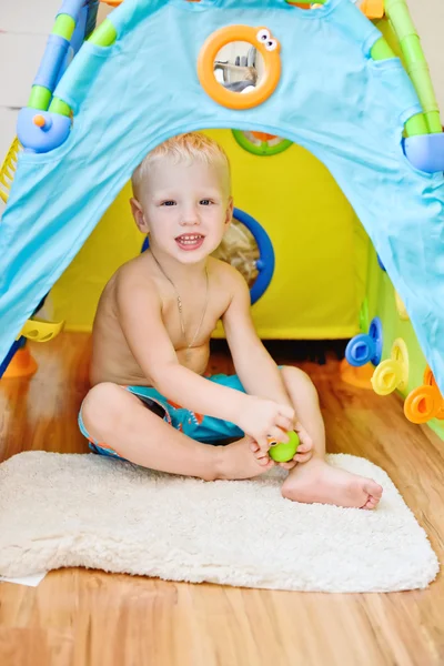 Boy plating at home — Stock Photo, Image