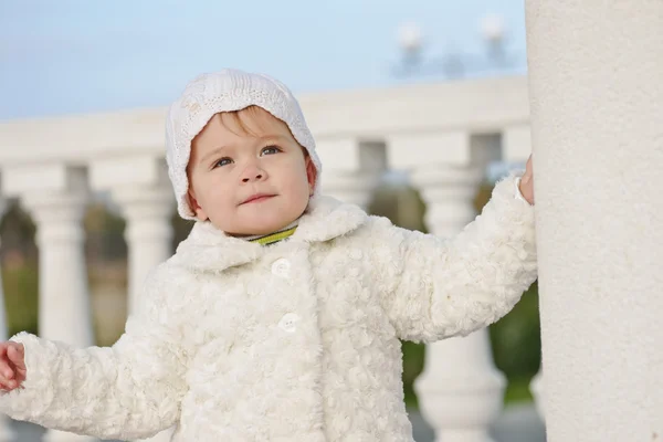 Wintermädchen — Stockfoto