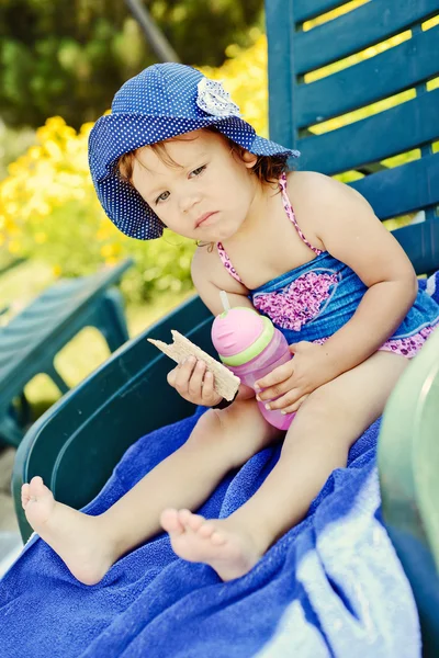 Peuter op het strand — Stockfoto