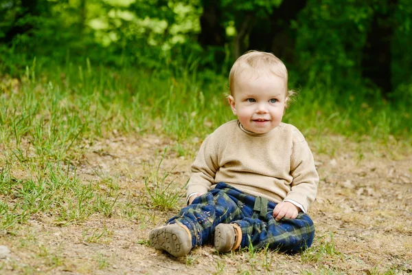 Boy on the meadow — Stock Photo, Image