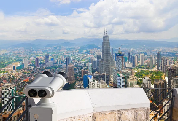Jumelles et Kuala Lumpur (Malaisie) vue sur la ville — Photo