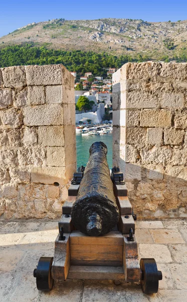 Retro cannon at Dubrovnik, Croatia — Stock Photo, Image