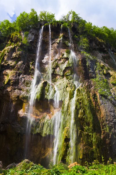 Plitvice vattenfall i Kroatien — Stockfoto