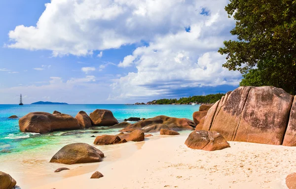 Pláž anse lazio na ostrov praslin, Seychely — Stock fotografie