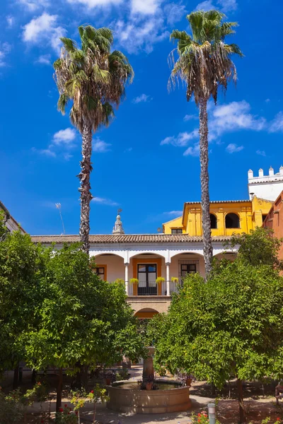 Echte alcazar gärten in seville spanien — Stockfoto