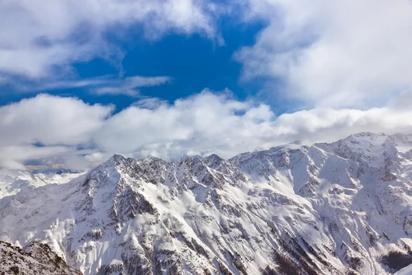 奥地利索尔登山滑雪胜地 — 图库照片