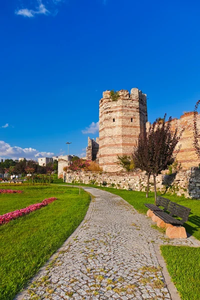 在土耳其伊斯坦布尔的老堡垒 — 图库照片