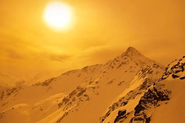 山-滑雪场 solden 奥地利 — 图库照片