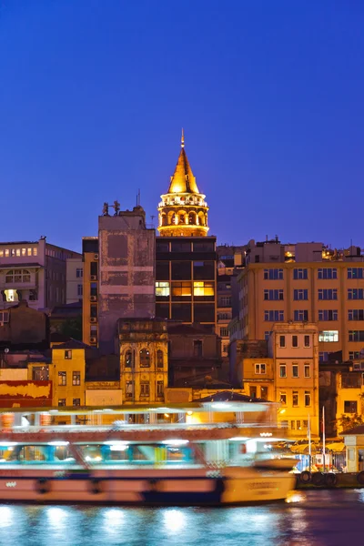 Turecko Istanbul v noci — Stock fotografie