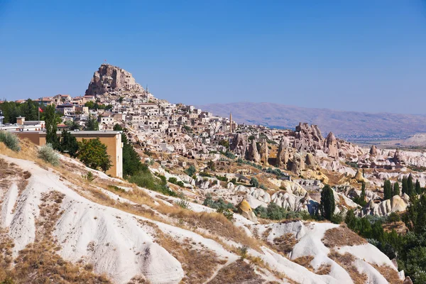 Uchisar ciudad cueva en Capadocia Turquía — Foto de Stock