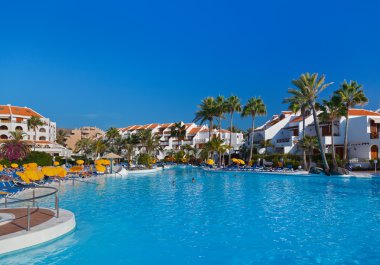 tenerife adasındaki su havuzu