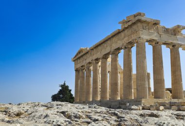 Atina, Yunanistan 'daki Akropolis' teki Parthenon tapınağı