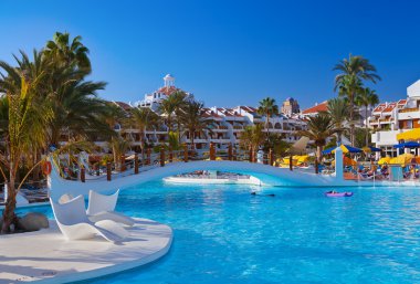 tenerife adasındaki su havuzu