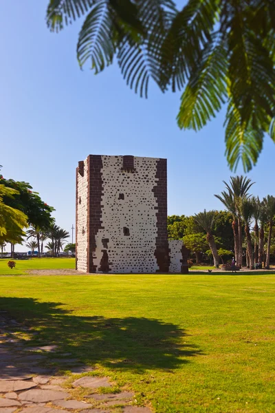 Turm torre del conde in san sebastian - la gomera insel - cana — Stockfoto