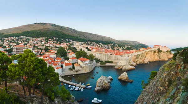 Panorama de Dubrovnik, Croácia ao pôr do sol — Fotografia de Stock