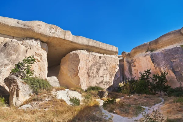 Sziklaalakzatok, Cappadocia, Törökország — Stock Fotó