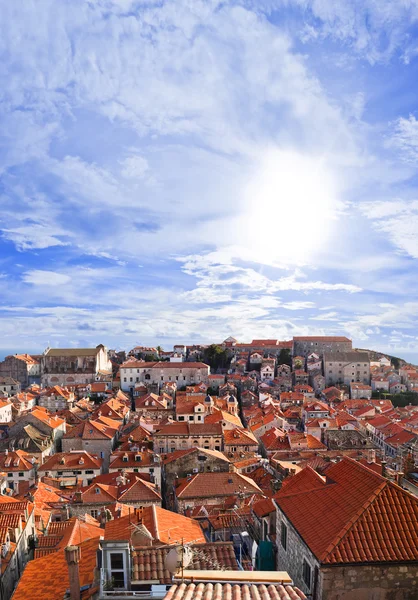 Cidade Dubrovnik na Croácia ao pôr do sol — Fotografia de Stock