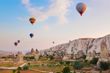 sıcak hava balon Kapadokya Türkiye uçan