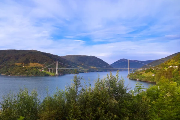 Pont traversant le fjord - Norvège — Photo