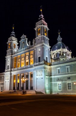 Almudena Katedrali, madrid, İspanya