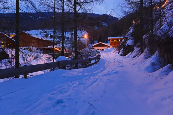 Comprensorio sciistico di montagna Solden Austria al tramonto — Foto Stock