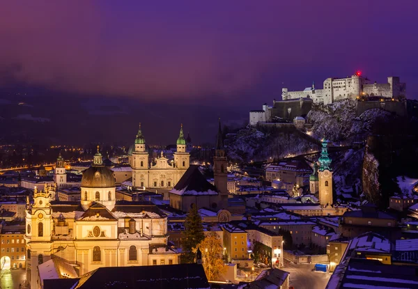 Salzburgo Austria por la noche —  Fotos de Stock