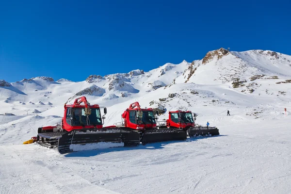 Máquinas para preparação de pistas de esqui em Bad Hofgastein - Austr — Fotografia de Stock