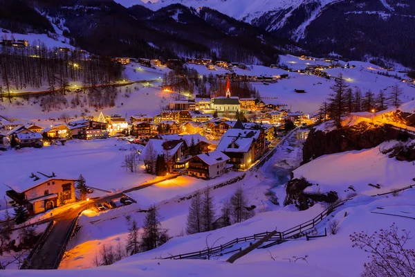 Ski areál hory solden Rakousko - západ slunce — Stock fotografie