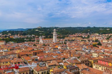 Verona şehir manzarası - İtalya - mimari arka plan