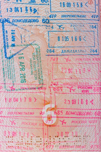 Passaporte Com Carimbos Aduaneiros Fundo Viagem — Fotografia de Stock