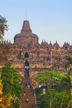Java Endonezya 'daki Borobudur Buddist Tapınağı - seyahat ve mimari geçmişi