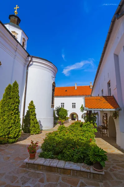 Monasterio Krusedol Fruska Gora Serbia Fondo Viaje Arquitectura — Foto de Stock