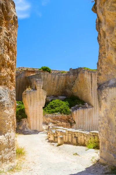 Old Des'hostal quarry entrance in sunny day at Menorca island, — Stock Photo, Image