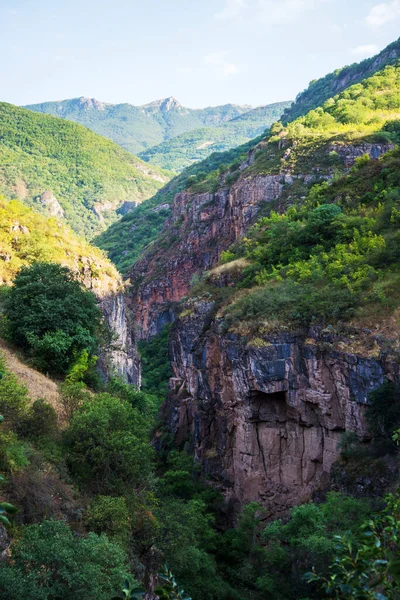Vorotan canyon em Syunik, Arménia fundo da montanha — Fotografia de Stock