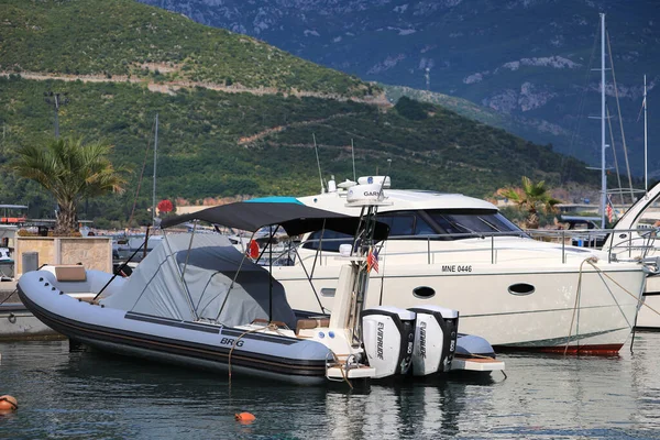 Budva Montenegro Juli 2021 Lyx Yacht Förtöjd Dukley Marina — Stockfoto